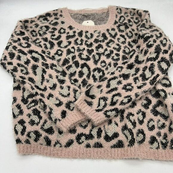 Wonderly Women's Fuzzy Pink Animal Print Sweater Long Sleeve Size 1X - Picture 1 of 5